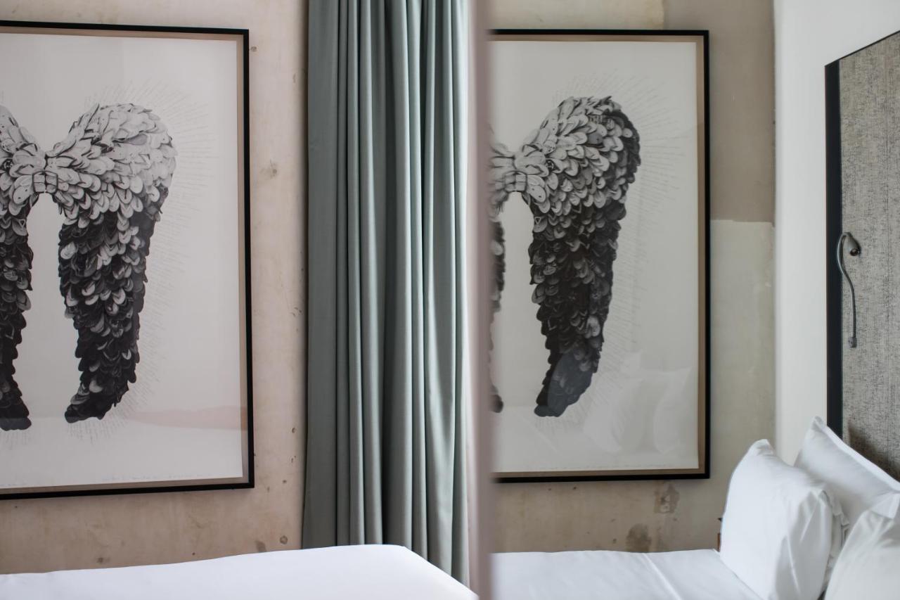 The Old Clare By Ode Hotels Sydney Kültér fotó Artwork by artist, photographer and designer, Mark Rothko